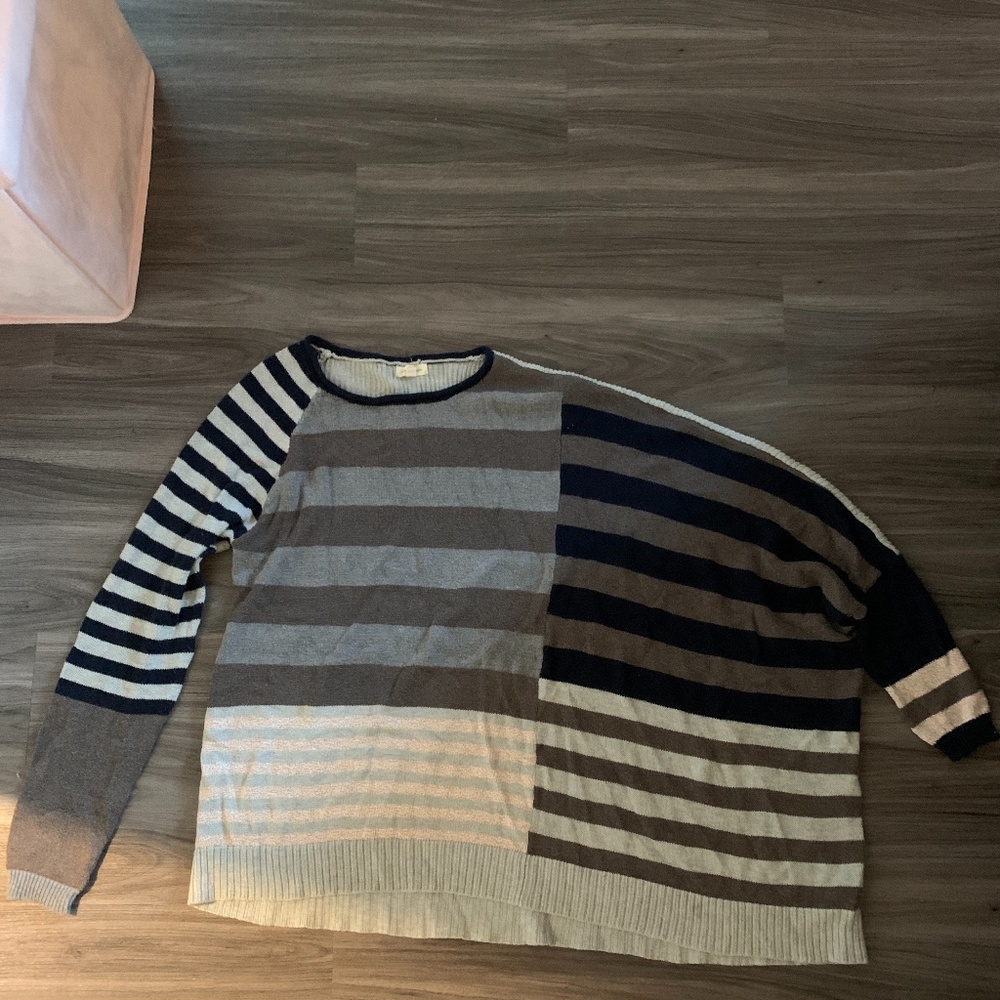 Oversized sweater